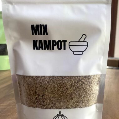 Mix salt,  Kampot Pepper GI and citrus   100g